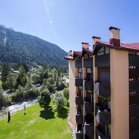 Sainte-foy-l'argentiere Sleeps 5